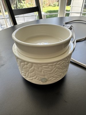 Intertek CCW-008 White Ceramic Geometric Electric Candle Wax Warmer