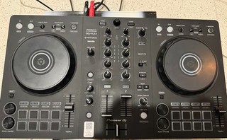 Pioneer DJ DDJ FLX4 2 Channel 2 Deck Controller Built In Mixer 16 Pads Black