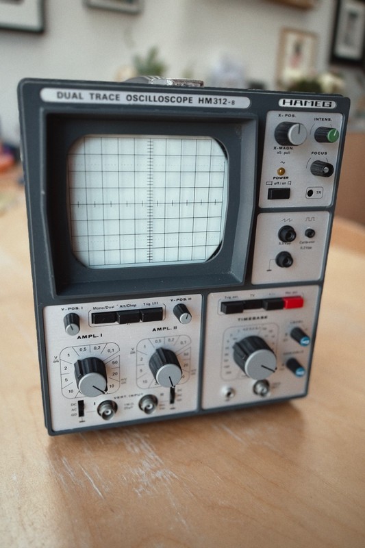 HAMEG HM 312-8 Dual Trace Oscilloscope (working)