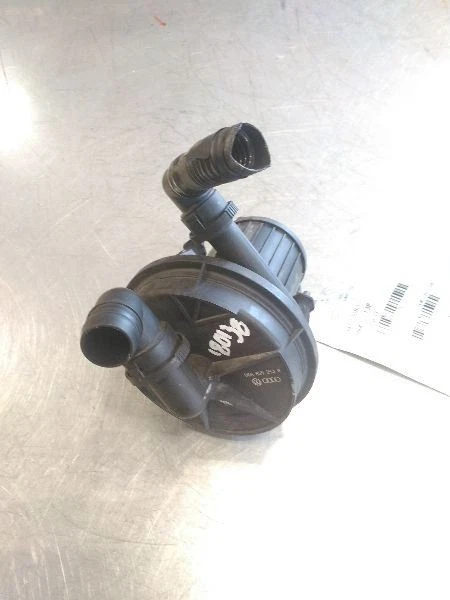 Bomba de inyección de aire 2,0 L compatible con 00-09 GOLF 122412 Foto 2 de 4