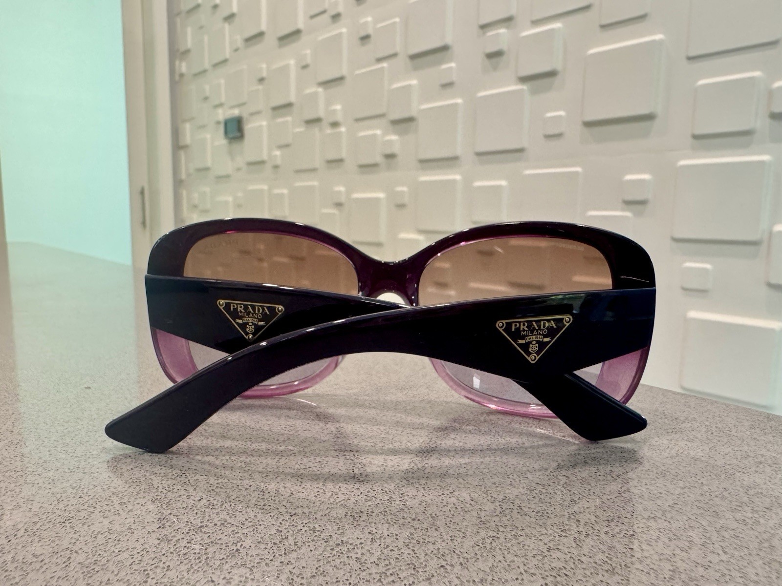 Authentic Prada Oversized Gradient Sunglasses Pur… - image 8