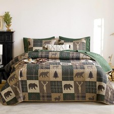 Rustic Cabin Quilt Set King, 3-Piece, Reversible, Lightweight, Green/Brown