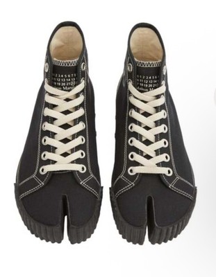 Maison Margiela Men Tabi Leather High Sneakers / S37WS0577 P4291 Black  Italy 9