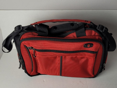 VICTORINOX Werks Traveler 2.0 Deluxe Travel Tote Carry-On Bag 30043W Red/Black