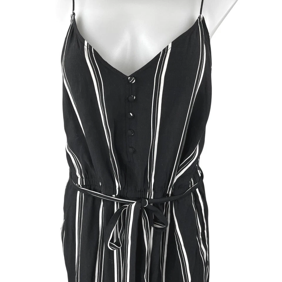 Macacão Ann Taylor LOFT preto branco listrado cintura amarrada sem mangas cami tamanho 8 - Imagem 3 de 4