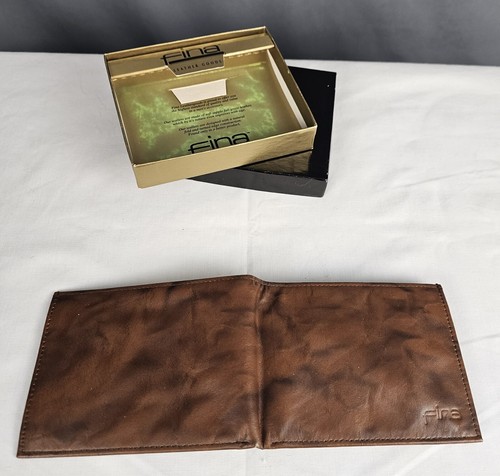 FINA Men's Brown Top Quality Leather ID Wallet Bi-fold 1oz Beautiful Grain NIB - Picture 6 of 9