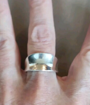 Vintage Sterlingsilber breit geschwungen konkav Finger & Daumen Band Ring Größe 9,75
