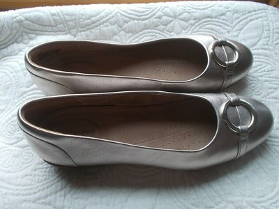 clarks metallic