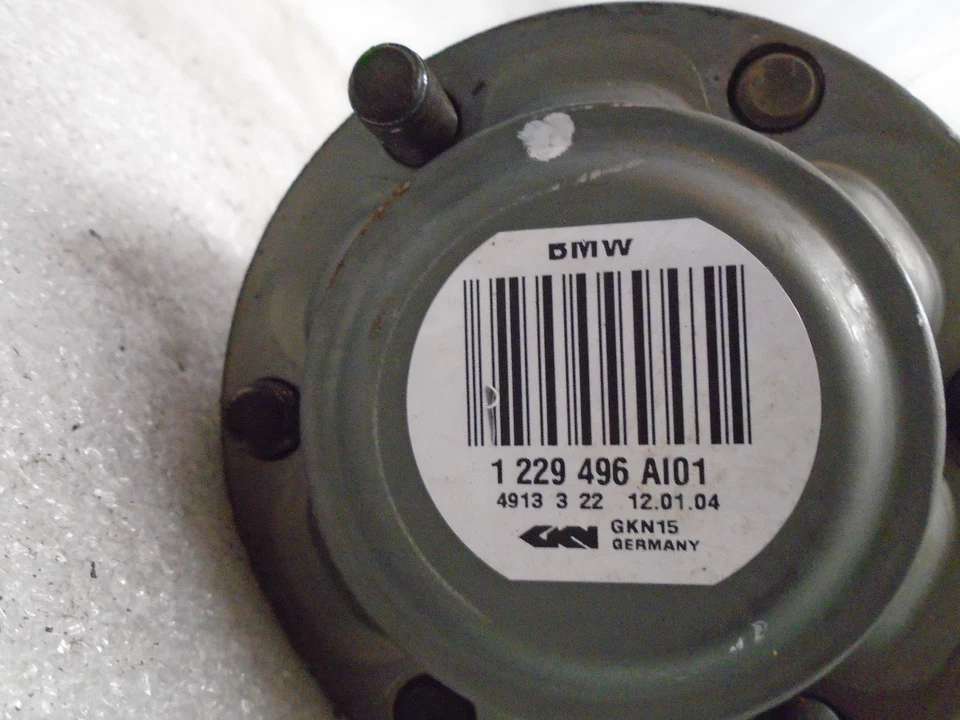 2001-2005 BMW 325I Rear Right Passenger Side Axle Shaft OEM VP80231 - Image 4 of 4