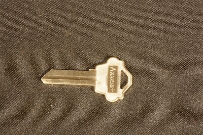 Lot of 20 AXXESS #72 KEY BLANKS. Nickel plated Brass. 