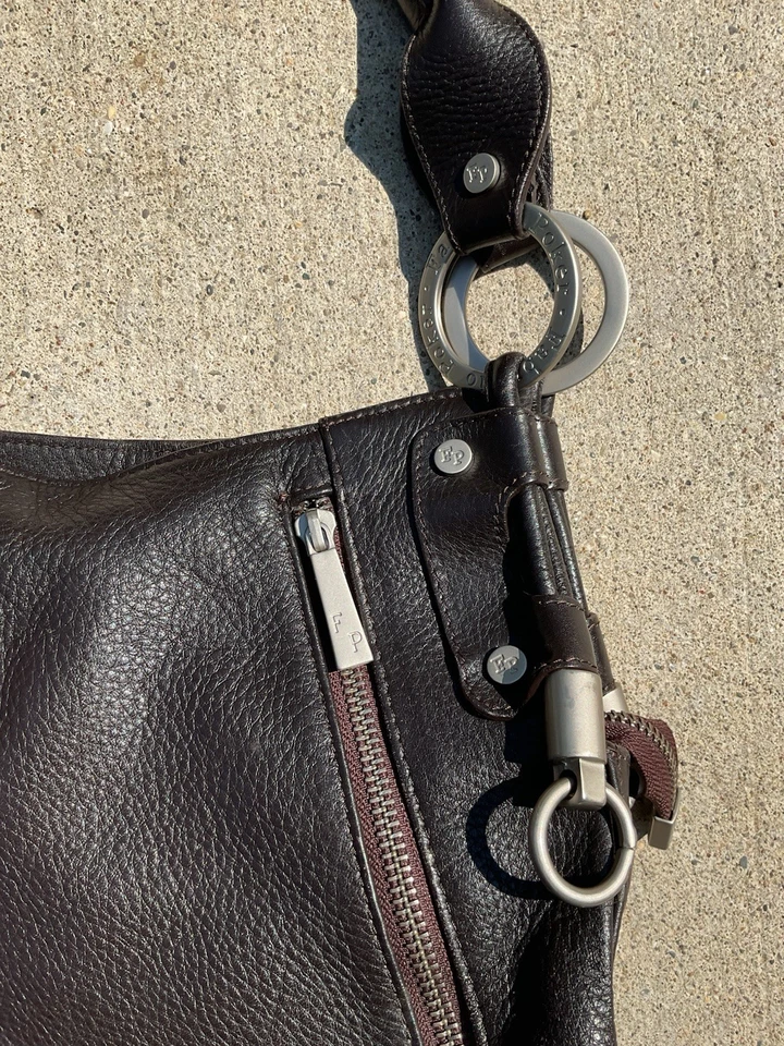 BOLSO DE HOMBRO FABRIZIO POKER CUERO MARRÓN DE ITALIA Foto 3 de 4