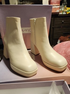 New Lisa Vicky NIFTYX-V Natural Leather Block Heel Boot Size 9 1/2M 