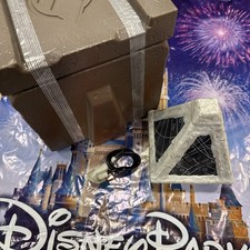 New Disney Parks Star Wars Galaxy&rsquo;s Edge Sith LIGHT White Wayfinder Dok Ondar&rsquo;s