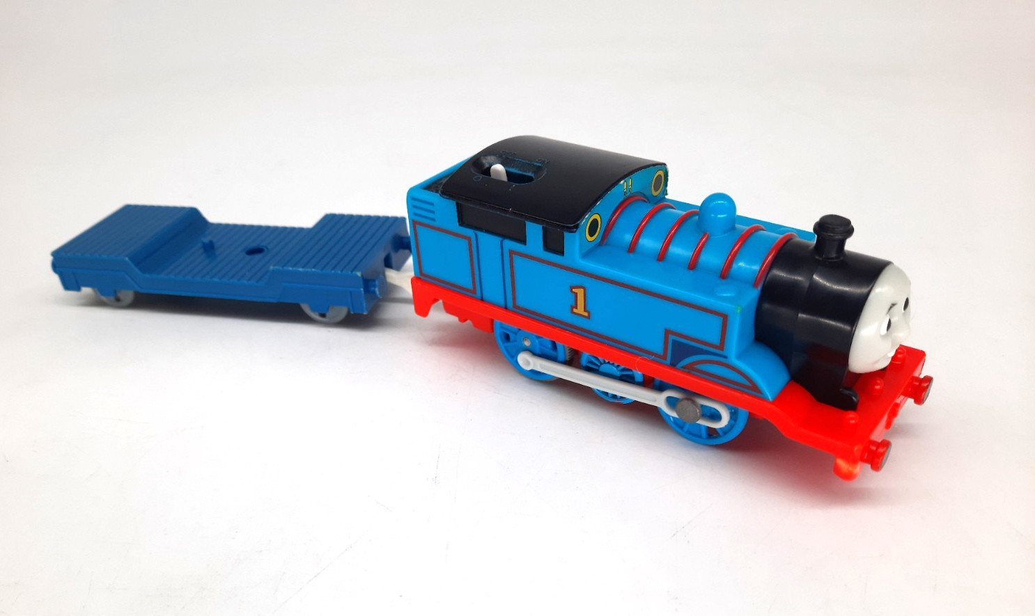 Thomas & Friends TrackMaster 2009 Motorized Thomas Engine R9488 + Cargo Car Y334