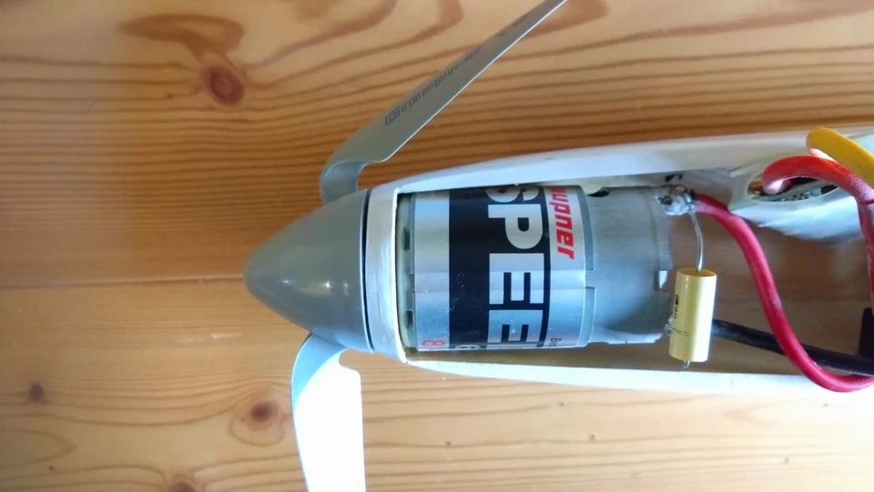 Graupner Freedom NEU - Motorsegler , Elektrosegler, Spannweite 2130mm - Bild 4 von 4