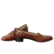 Salvatore Ferragamo Brown Croc Leather Loafer Women's Size 8 AA - Narrow Fit