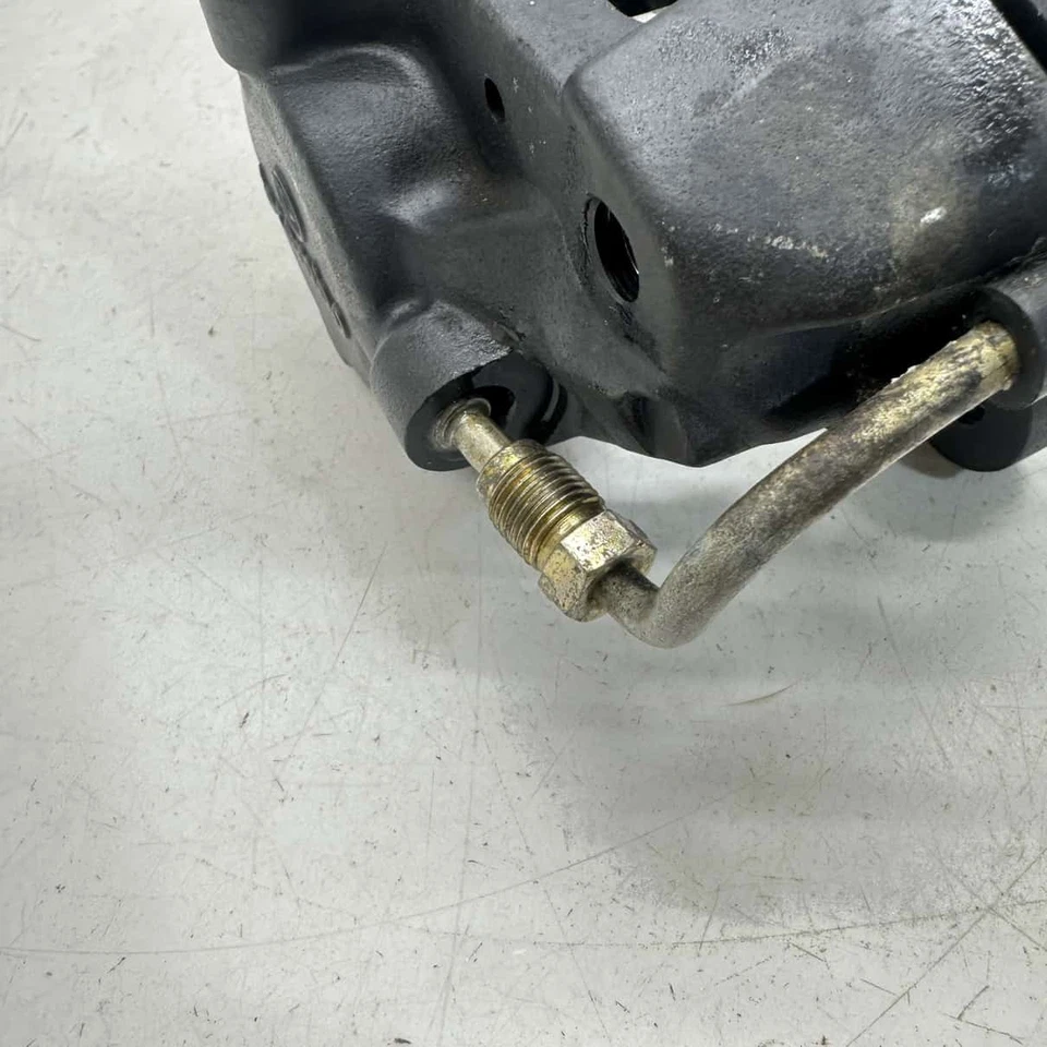 Pinza de freno - Skidoo Grand Touring 700 1998 Foto 3 de 4