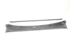 96-02 Toyota 4runner Sr5 Windshield Wiper Cowl Grille With Hardware 5570835020