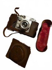 Vintage Minolta-35 Model II Camera with Leather Case