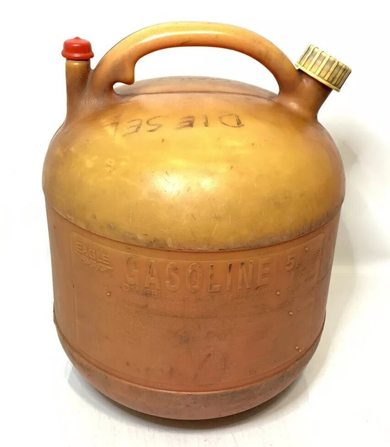 Vintage Eagle 5 Gallon 5 Gal Plastic Vented Gas Can PG5 Fuel Jug
