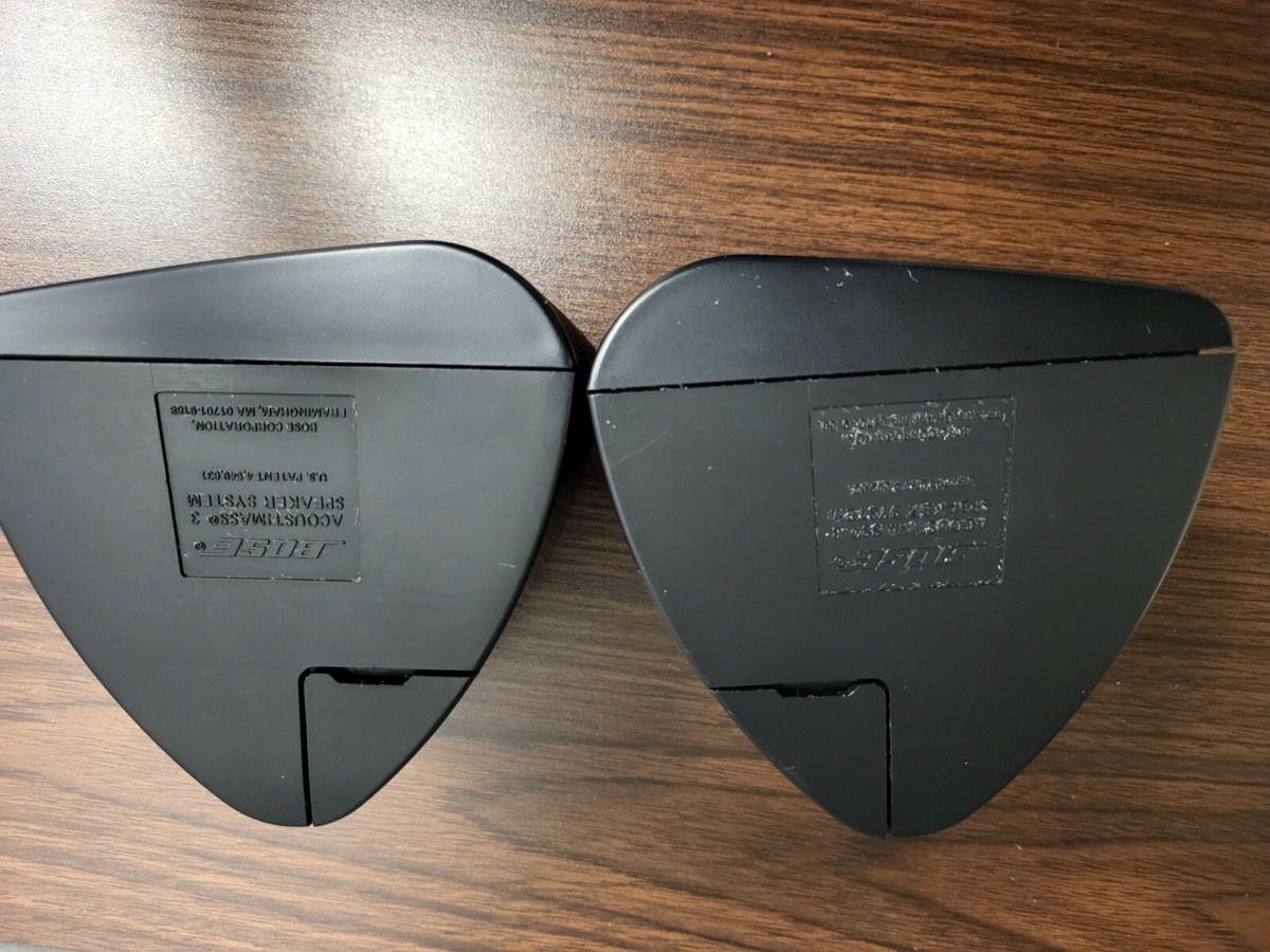 Vintage Bose Acoustimass 3 Speaker System 2 Speakers and Subwoofer