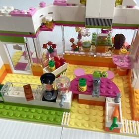 LEGO 41035 Friends Heartlake Juice Bar 277 PCS Retired SET 2014 - Complete