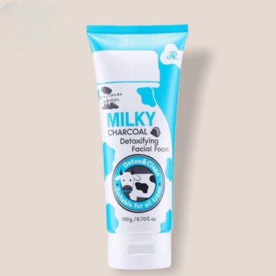 AR MILKY CHARCOAL DETOXIFYING FACIAL FOAM