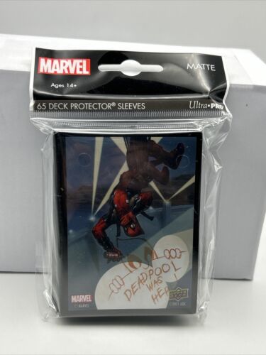 Marvel DEADPOOL Deck Protector Matte Sleeves Pack of 65 Ultra Pro - Picture 1 of 3