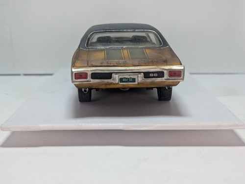 1/18 diecast car 1970 Chevelle SS rusty weathered pond find Bob's Beaters - Picture 11 of 22