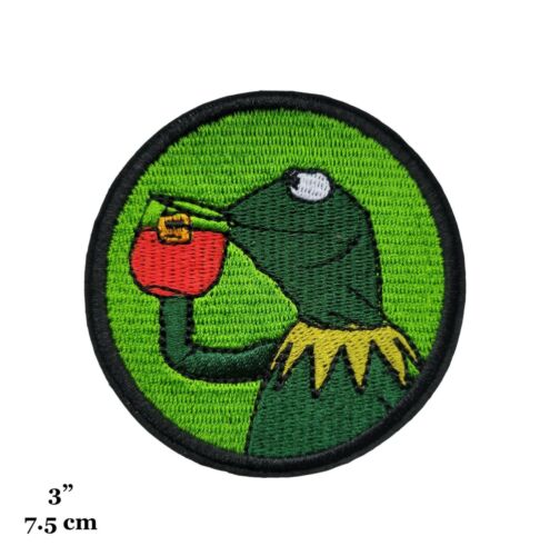 Kermit The Frog Character Sipping Tea Green Round Embroidered Iron On Patch - Picture 1 of 2