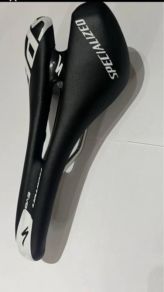 SPECIALIZED ROMIN EVO PRO GEL 143mm SADDLE - NEW - FREE SHIP - L@@K!! - Image 2 of 3