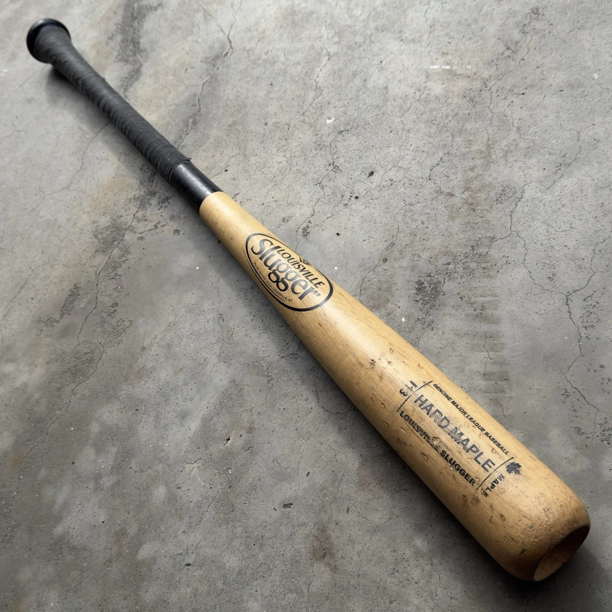 Batte de baseball authentique Louisville Slugger 225 en bois de cendres 30