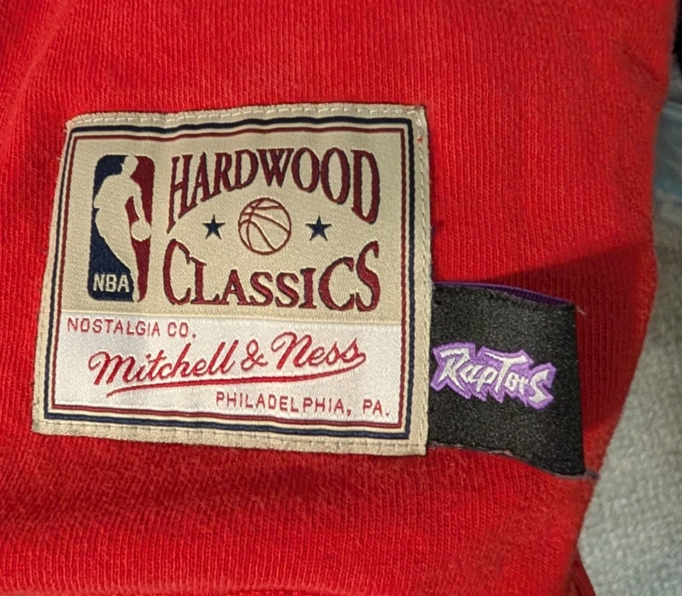 Mitchell & Ness NBA Toronto Raptors Men's Medium Short Sleeve Crew Neck T Shirt - Image 3 of 4