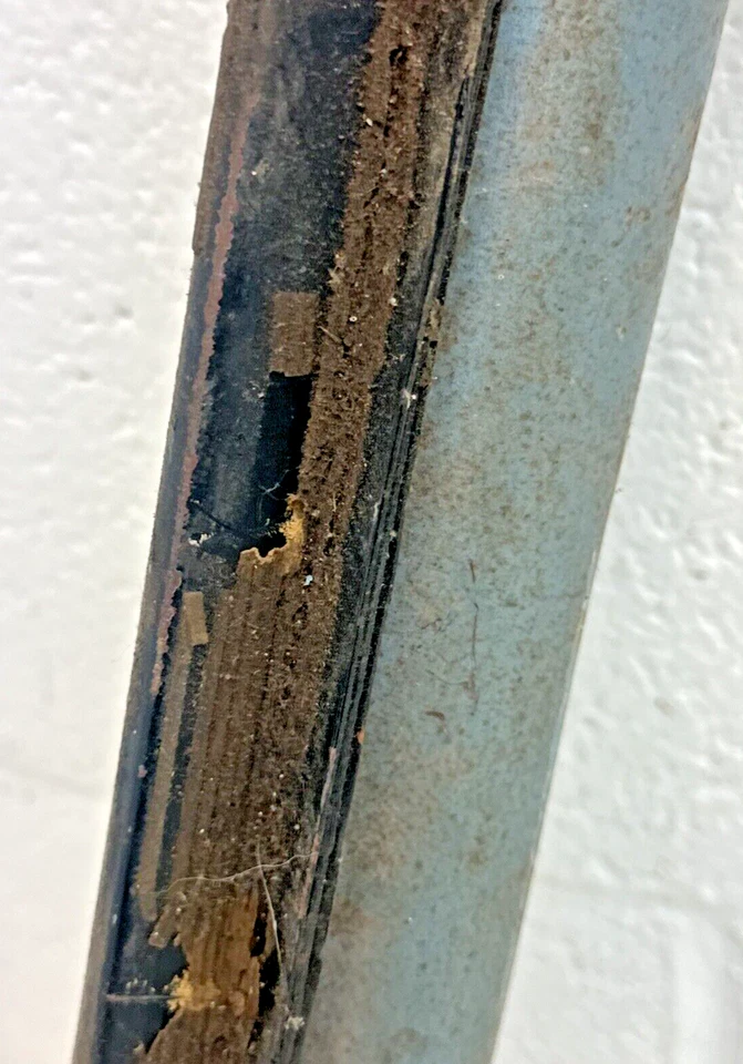 Cuadro de parabrisas usado OEM GM Buick Special/Skylark convertible (LI121) Foto 4 de 4