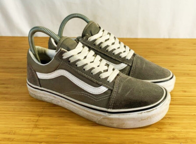 VANS  Mens Suede Toe gray Sz 6  Low-Top Skate Sneakers
