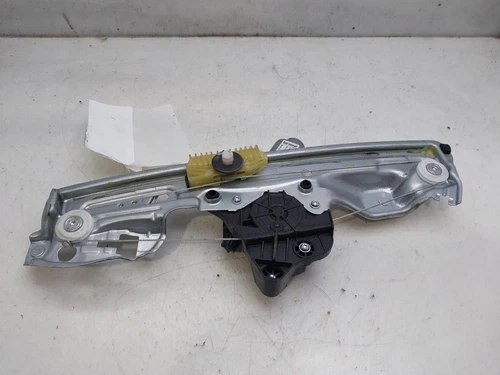 827209091R Alzacristalli Posteriore Destro. per RENAULT MEGANE IV SPORT 8572497 - Foto 4 di 10