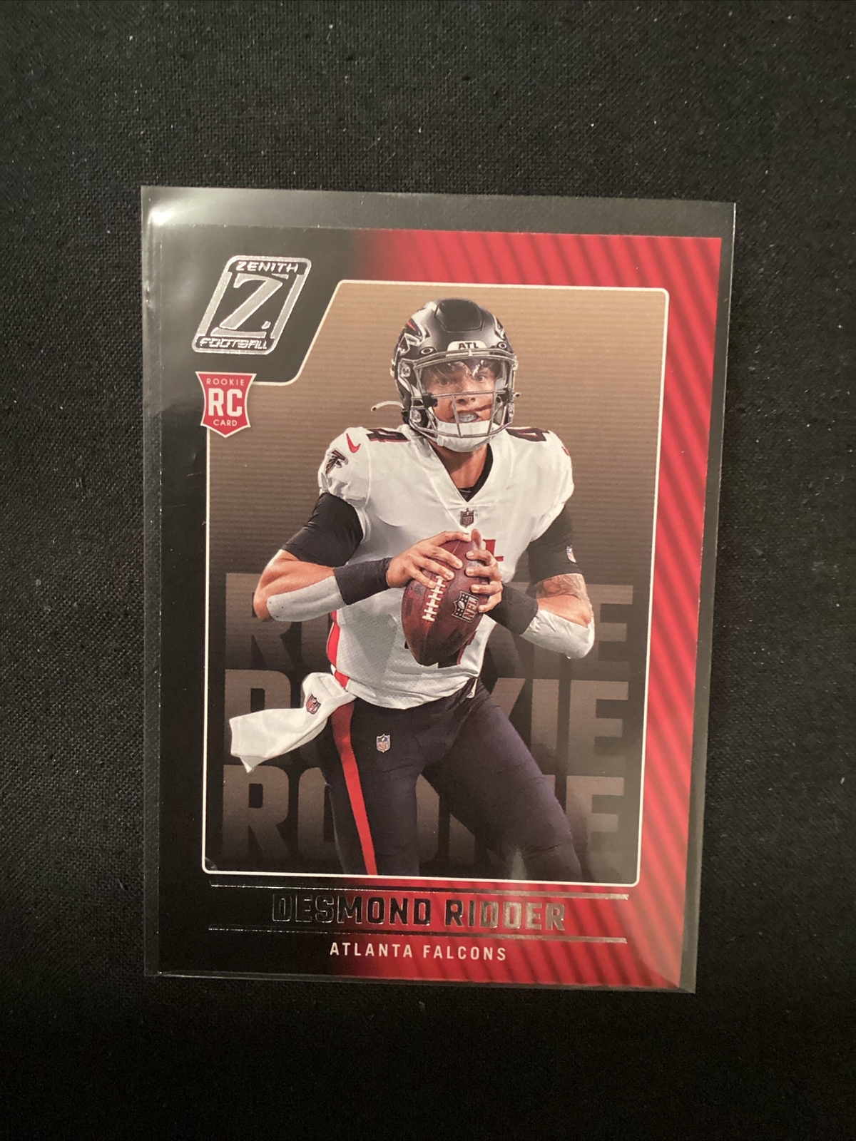 2022 Zenith Desmond Ridder Base Rookie Card #104 Atlanta Falcons QB RC. JT19