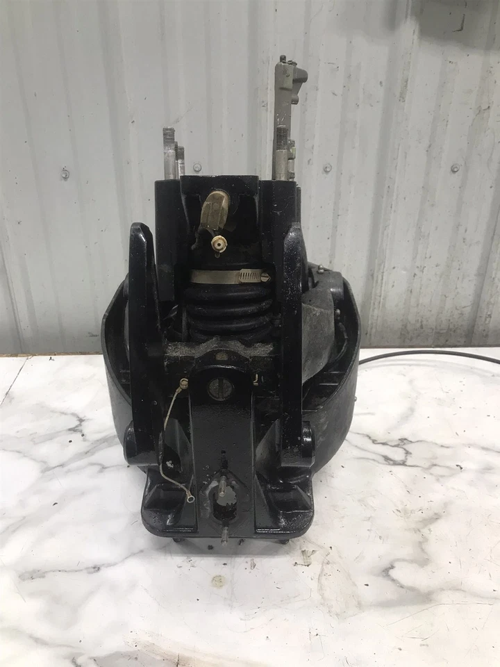 Mercury marine MerCruiser Alpha 1 Gen 2 out drive outdrive mount gimbal housing - Image 4 of 4