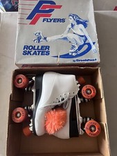 PF Flyers Women  s Roller Skates Size 4
