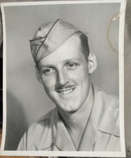WWII US Army Soldier Original 8x10 Portrait Photo Militaria United States