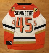 Anaheim Ducks Collecting and Fan Guide 66