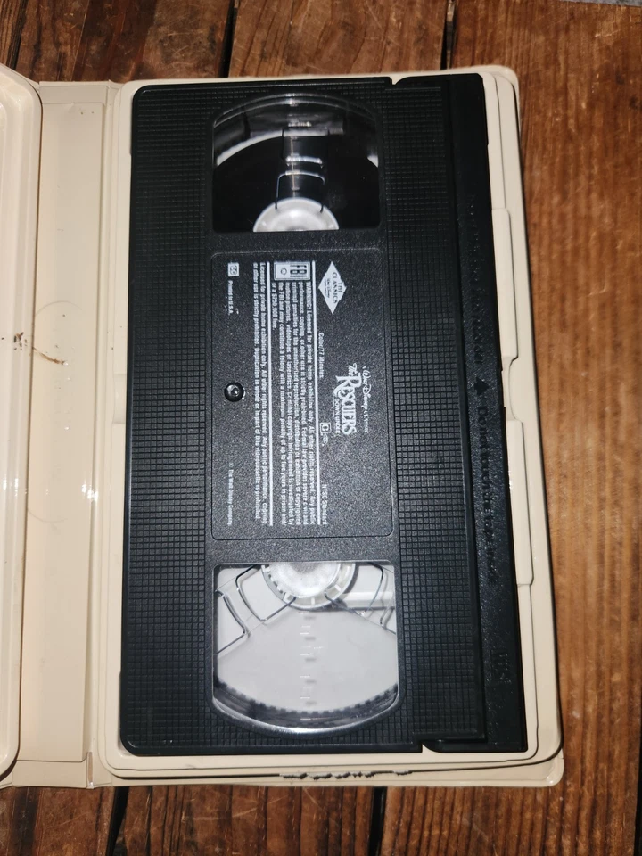 Disney The Rescuers Down Under Animated Movie VHS - Image 3 of 3