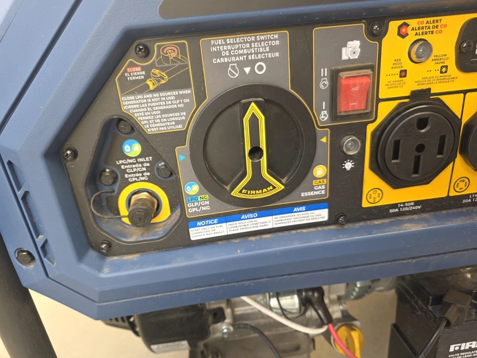 firman 10,000 watt 220v and 110v 50 amp rv outlet 30 amp rv outlet 4x110v - Image 4 of 4