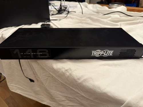 TrippLite  NetCommander(B0720161IP)16-Ports Rack-Mountable KVM w 14 Interfaces