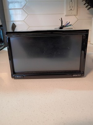 2012 Nissan Leaf Radio Receiver GPS Navigation, Touch screen, CD Player OEM
