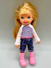 DS LOT H DRESSED BARBIE DOLL KELLY IN ORIGINAL CLOTHING GLITTER SHIRT JEANS