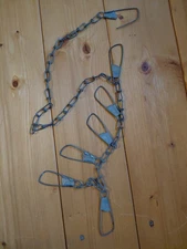 Vintage Metal Chain Link Fish Stringer  7 Clips Total. Made In Taiwan?