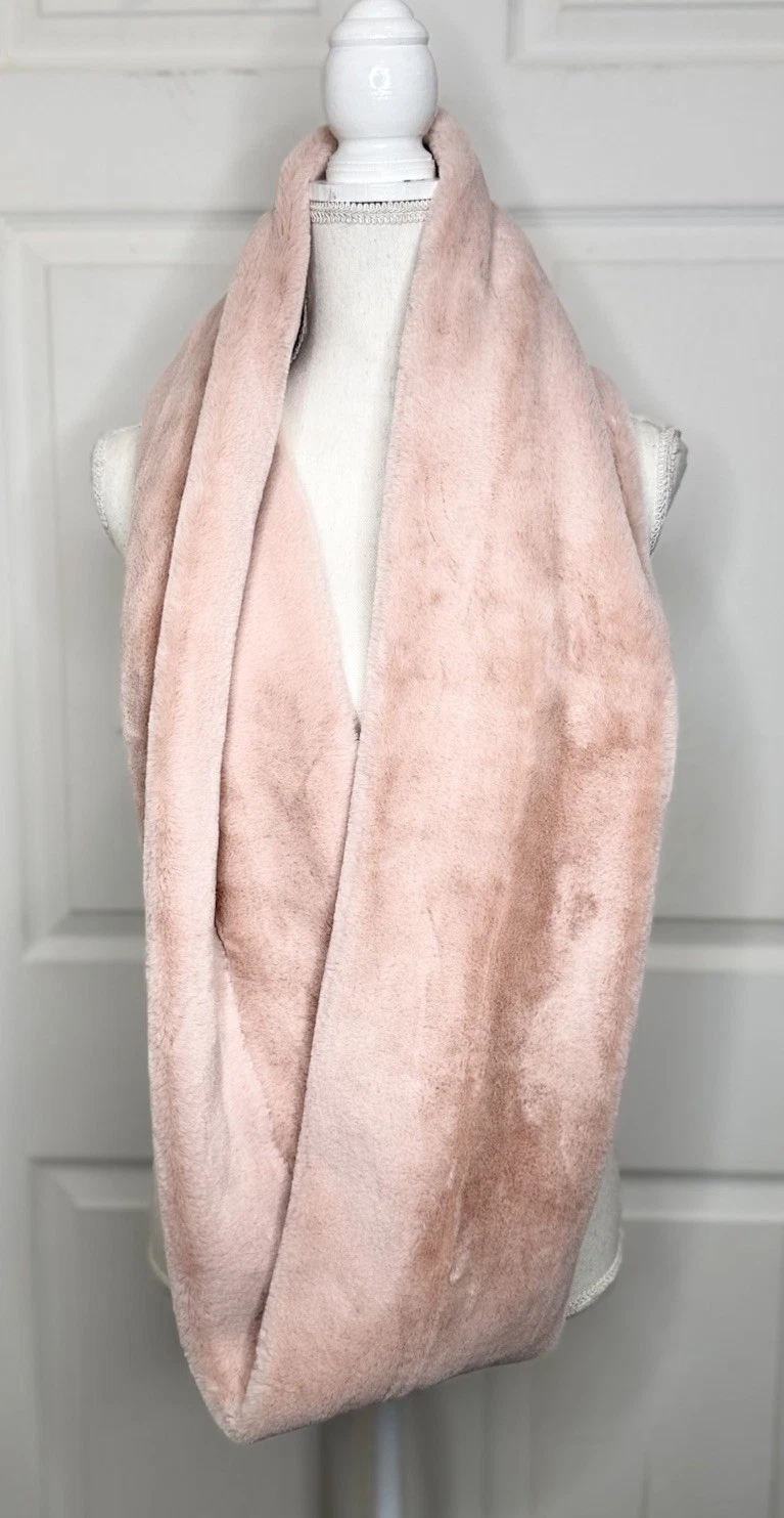 Echo Infinity Scarf Neck Warmer Pink Faux Fur One Size Cozy Velvety Soft 32"