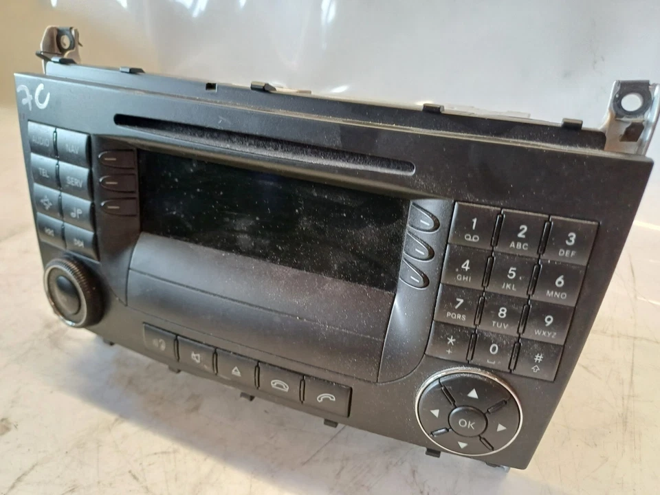 7C* ORIG Mercedes Benz W203 CD-Radio Autoradio Navi A2038704889 2038704889 - Bild 3 von 4