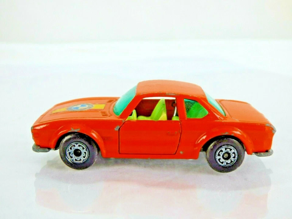 Matchbox BMW 3.0 CSL Lesney Superfast 45 Vintage Laranja Carro de Brinquedo Colecionável - Imagem 2 de 4